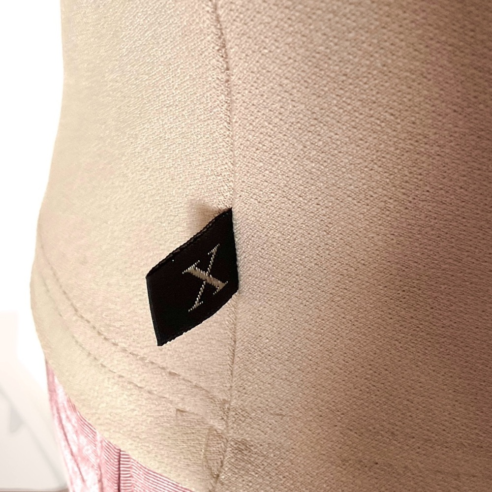 Halter Top XOXO with collar in Sand Dune SZ S - Picture 5 of 5